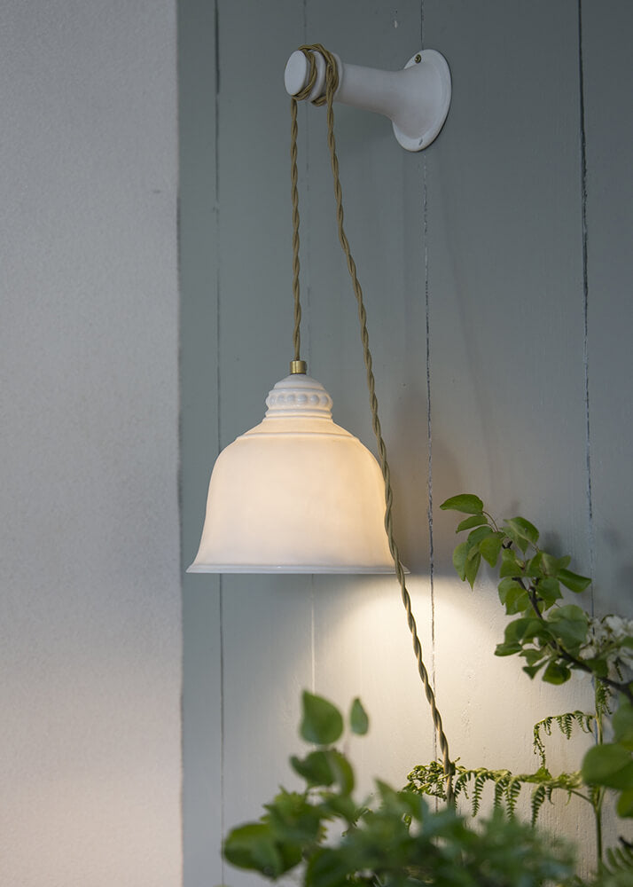 Angkor white porcelain portable lamp