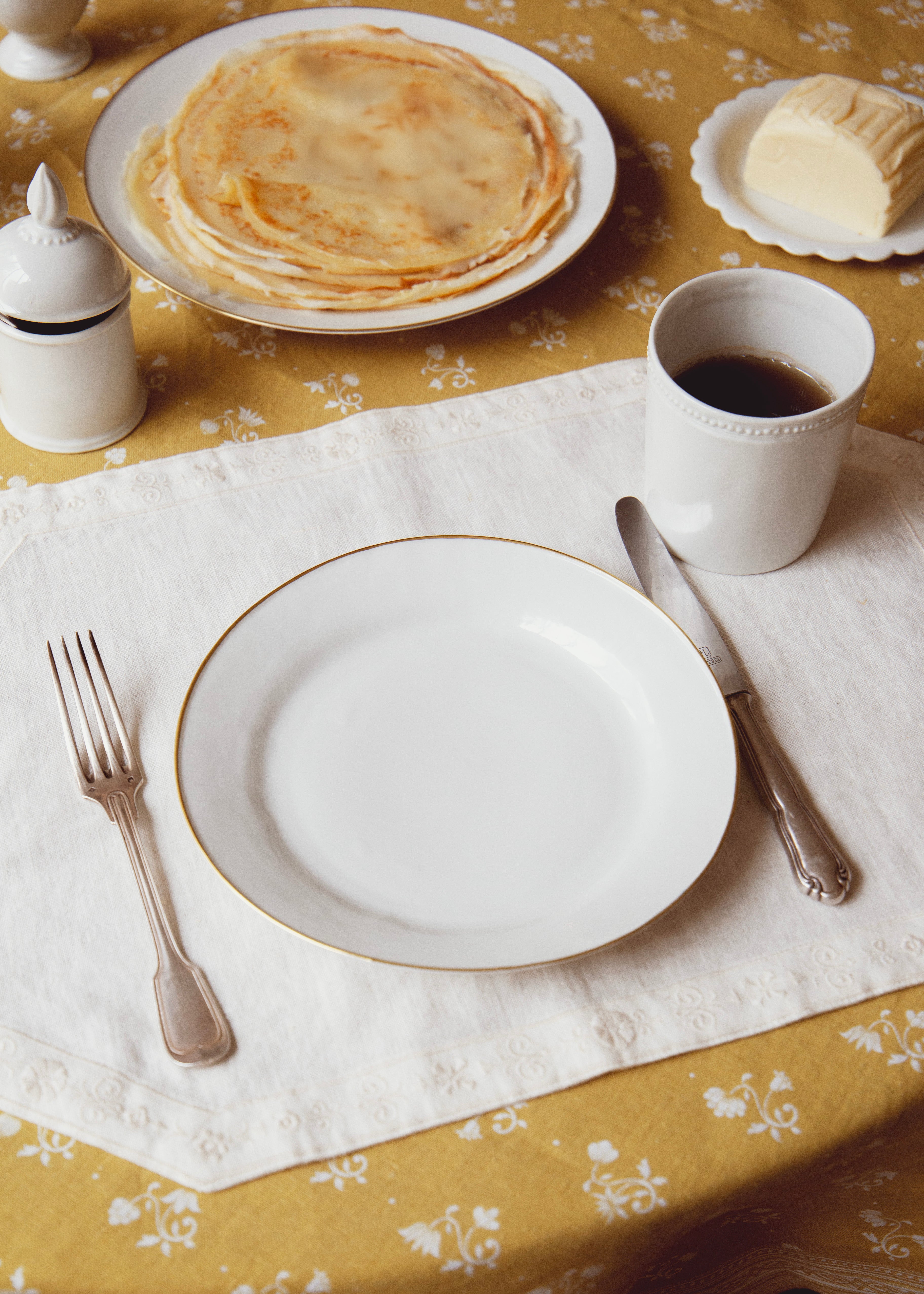 Assiette à dessert Marli en porcelaine blanche
