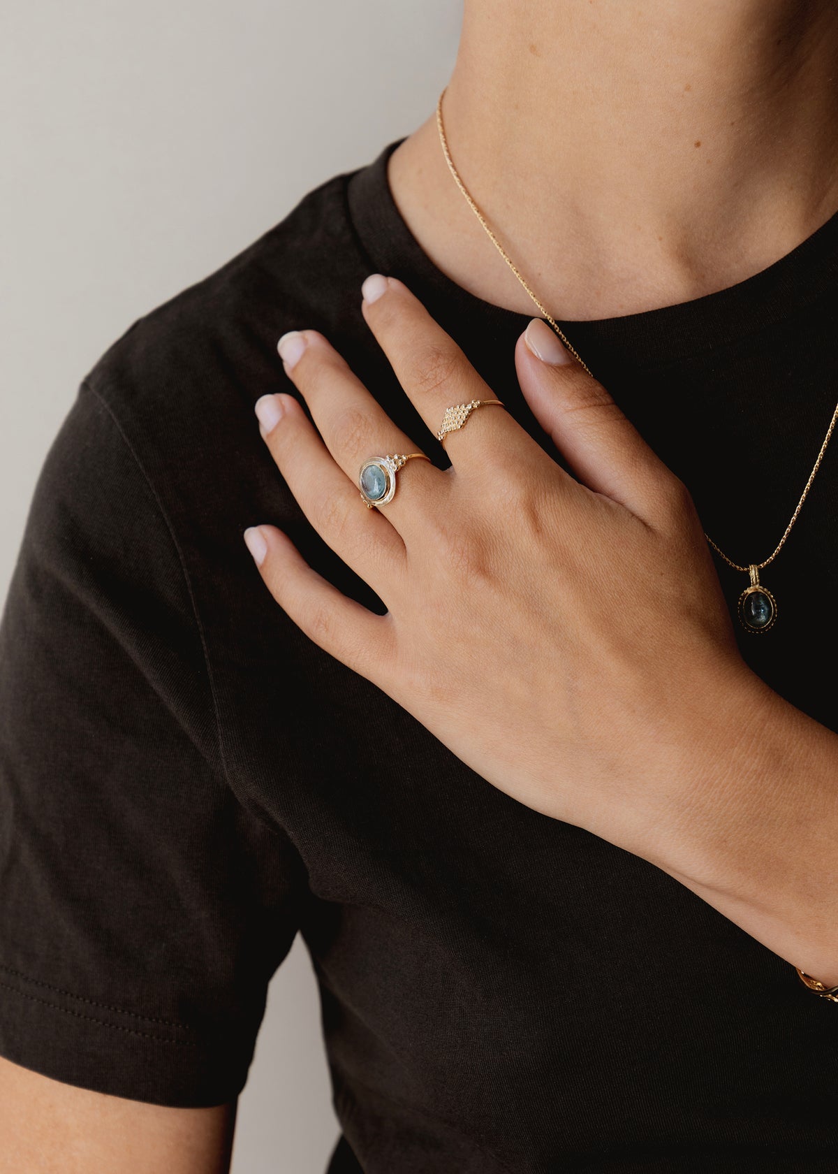 Vera Silver-gilt and blue kyanite ring