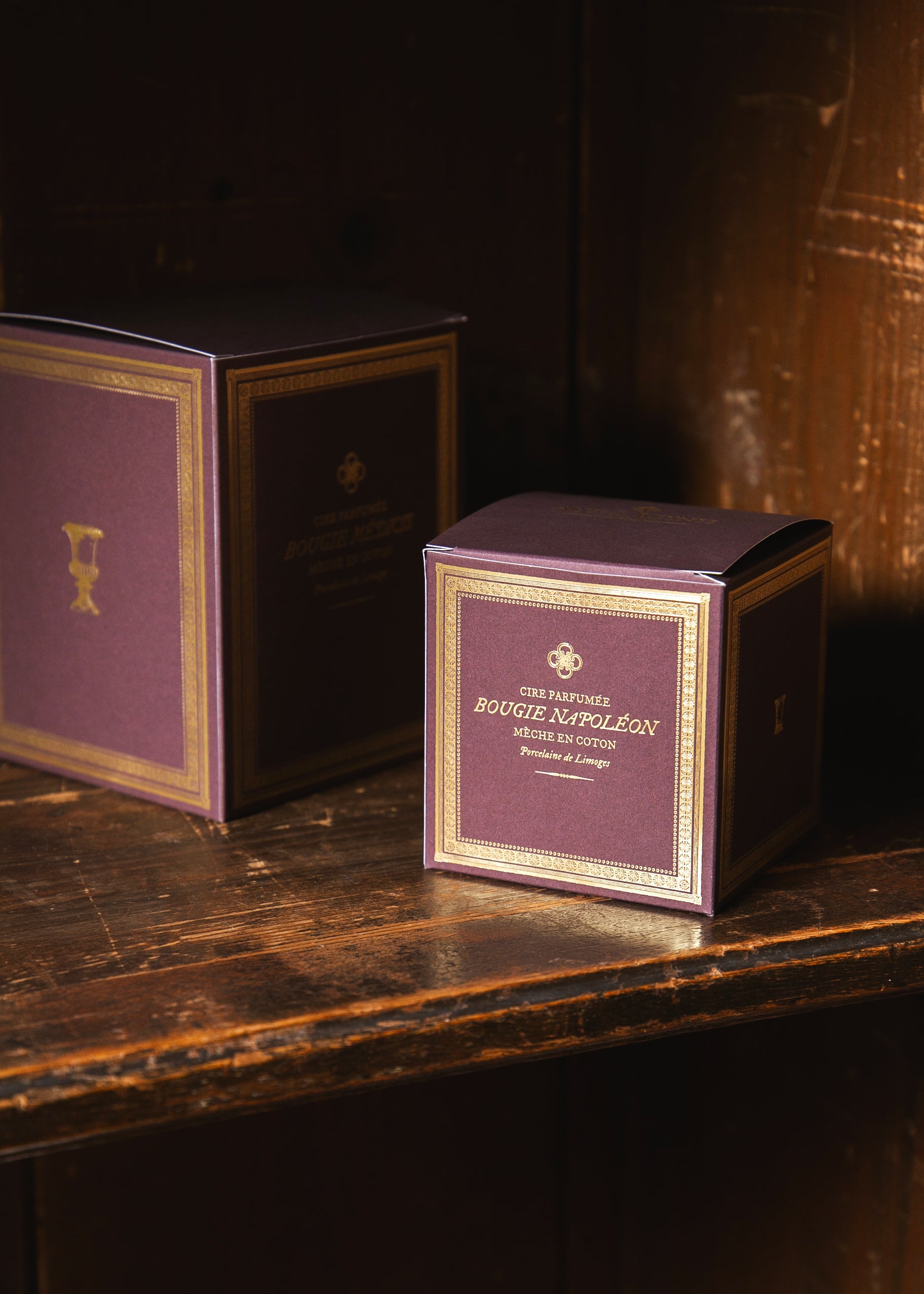 Bougie Napoléon parfumée Oratorio - notes d'encens 40h
