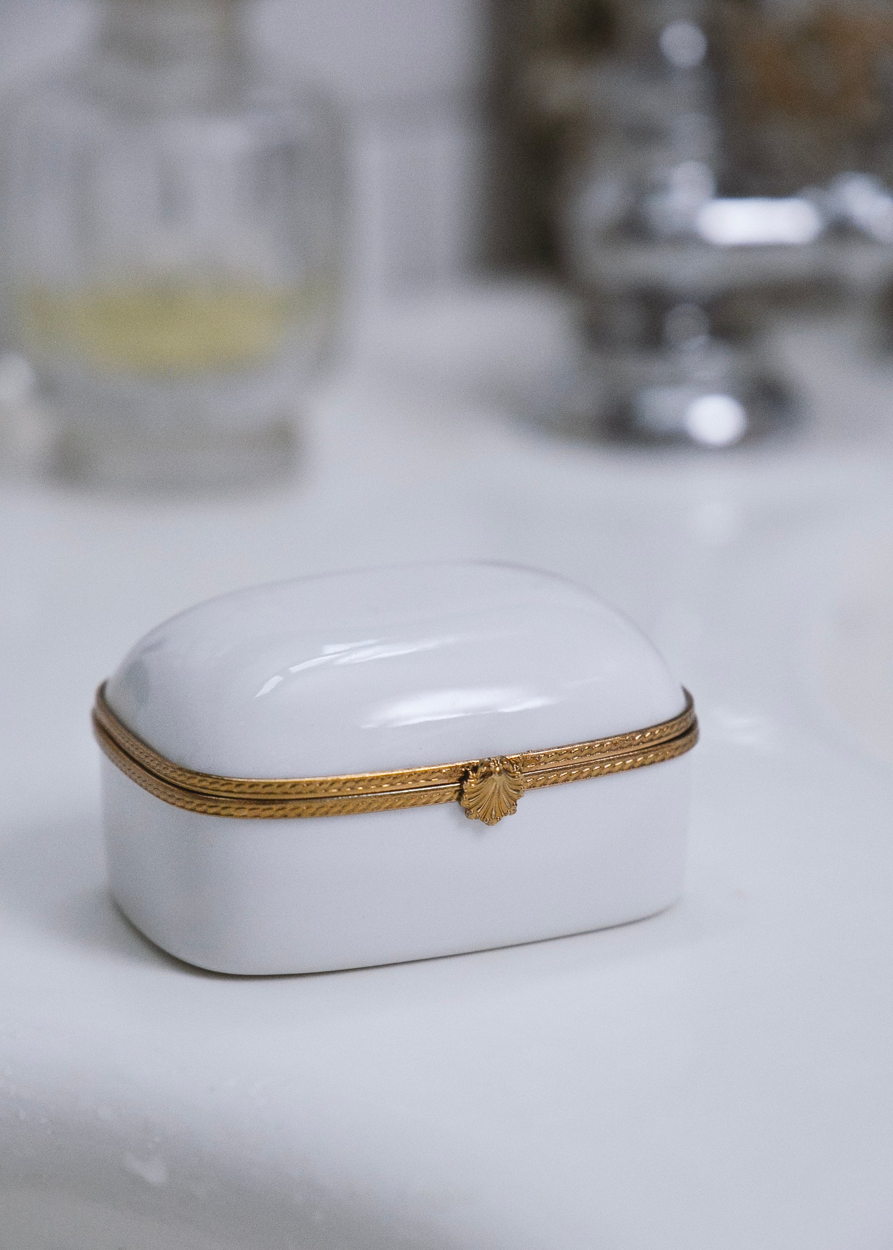 White porcelain soap box with organic soap