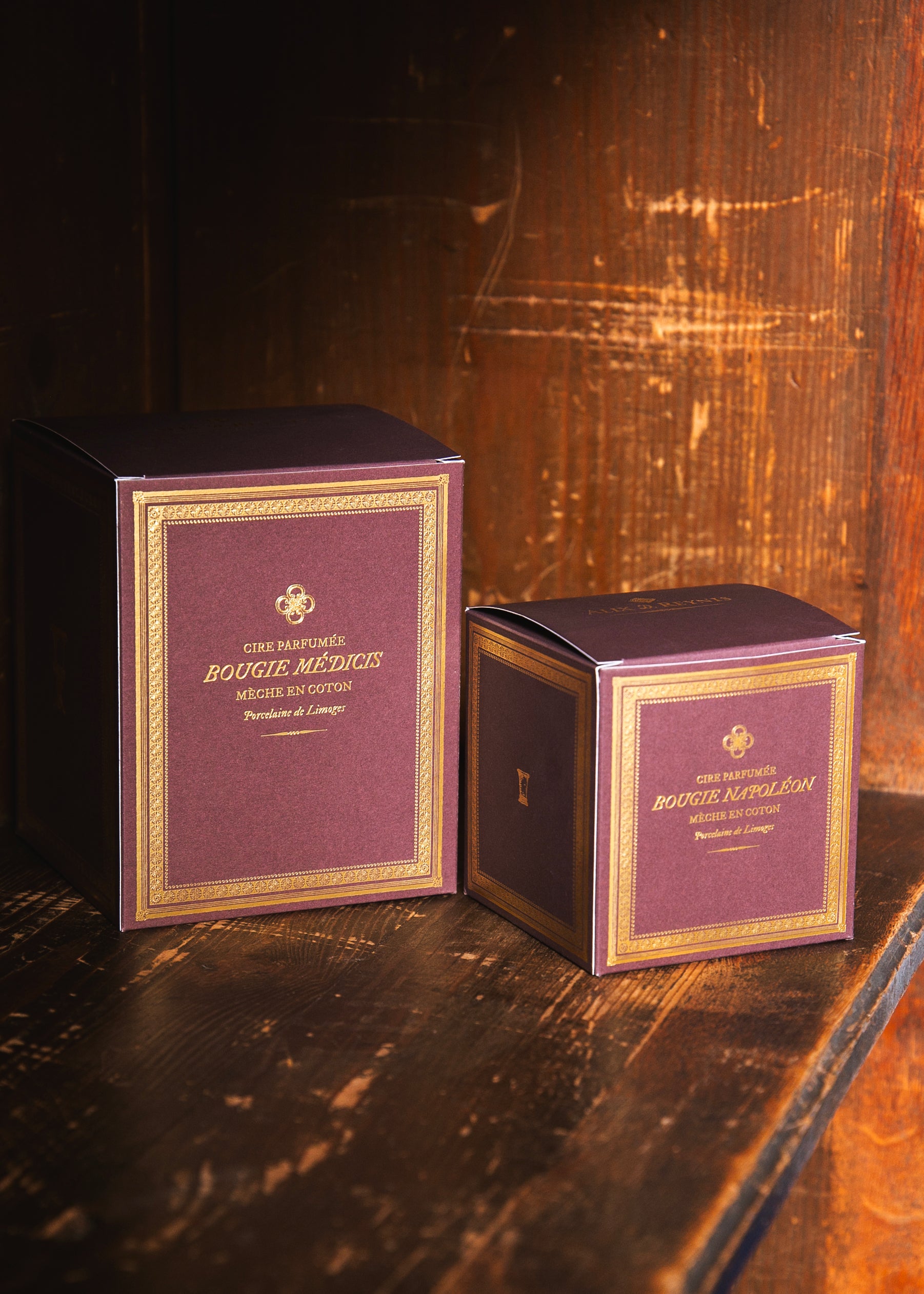 Bougie Médicis parfumée Rosa - notes de roses 60h