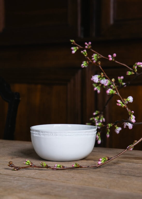 Medium Louis XVI bowl in white porcelain