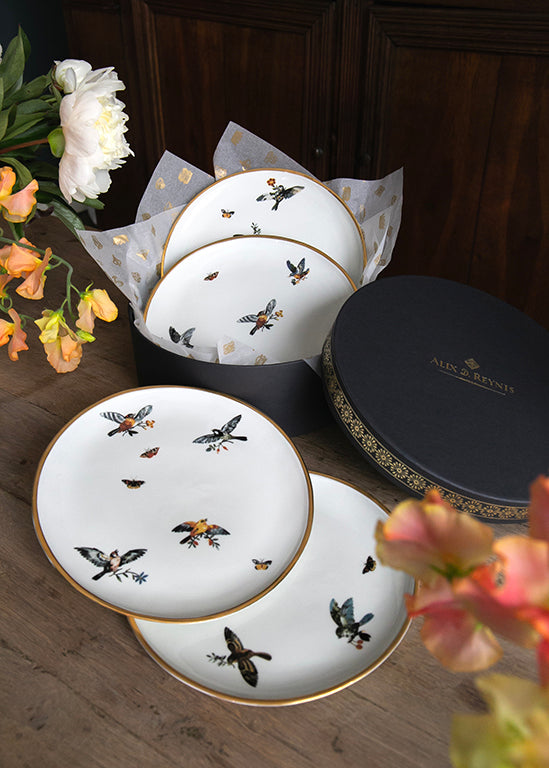 Coffret de 4 assiettes à dîner Orsini en porcelaine blanche