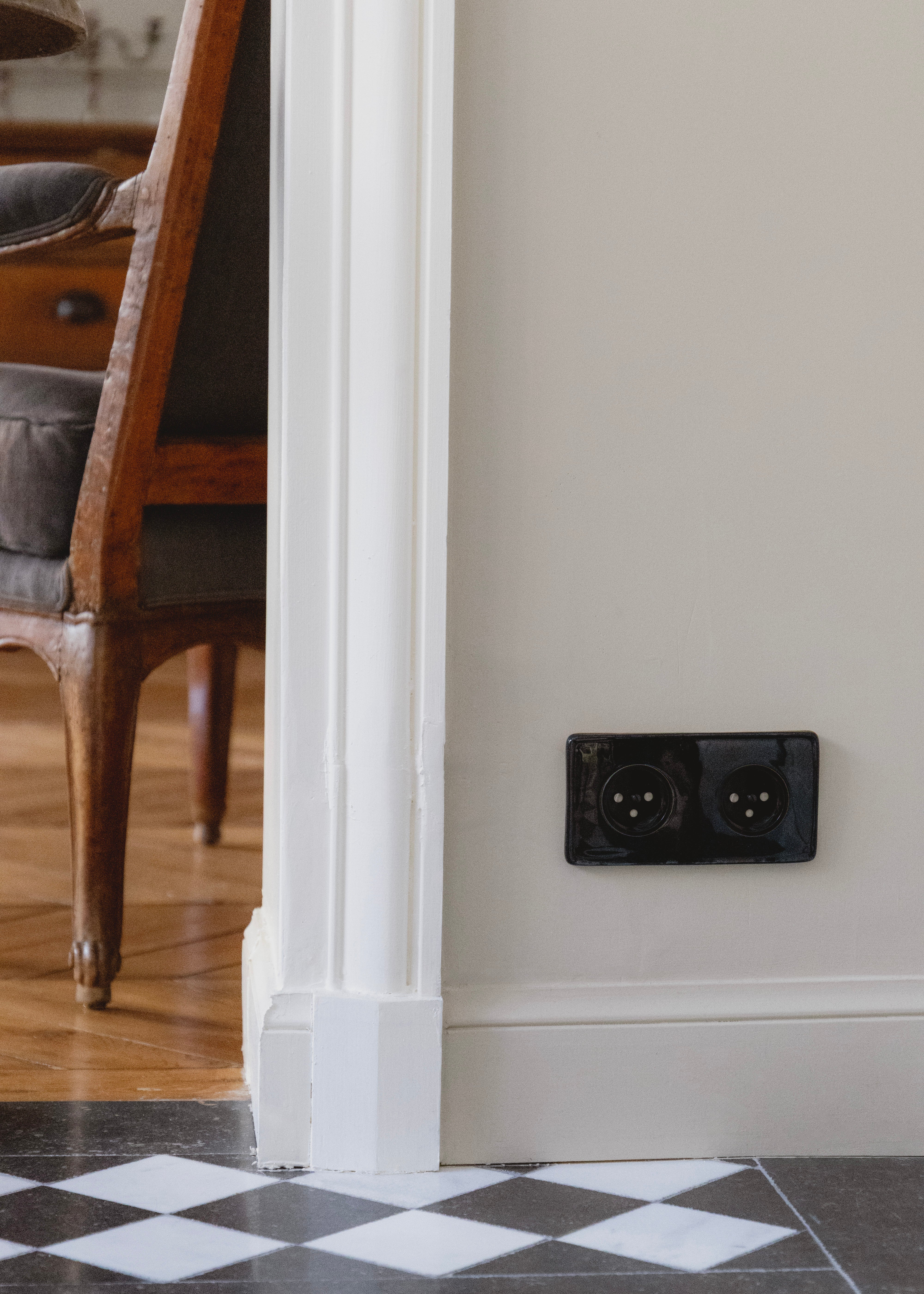 ADR x HI Double Socket in Black Porcelain