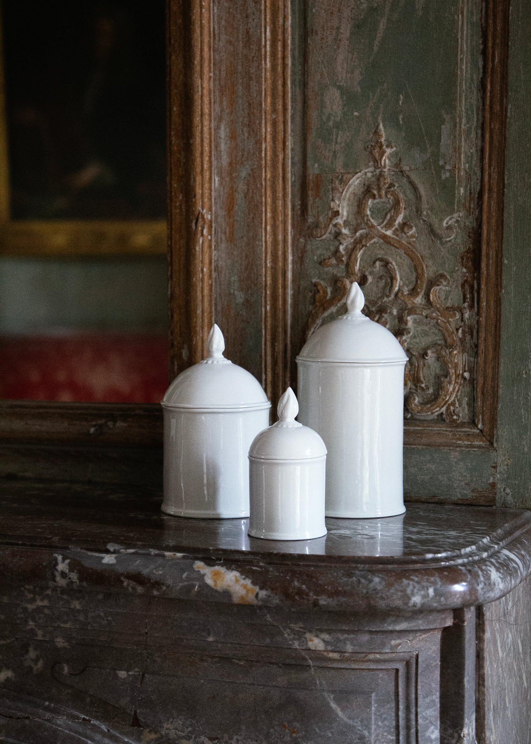 Apothecary jar Simple medium model in white porcelain