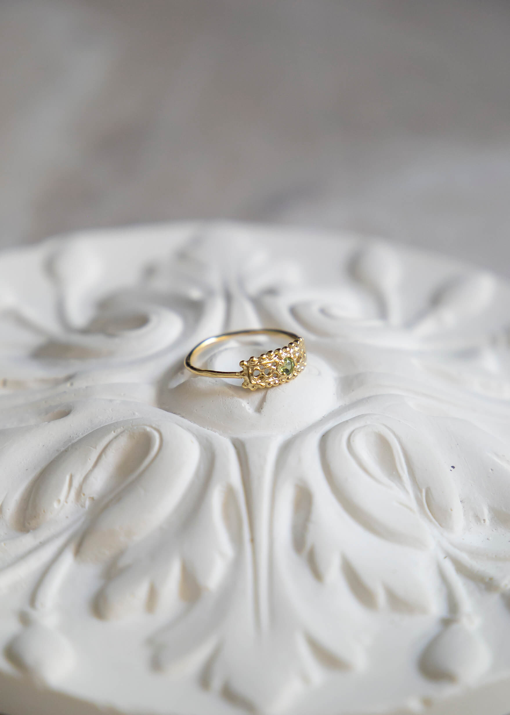 Jeanne 18-karat gold ring