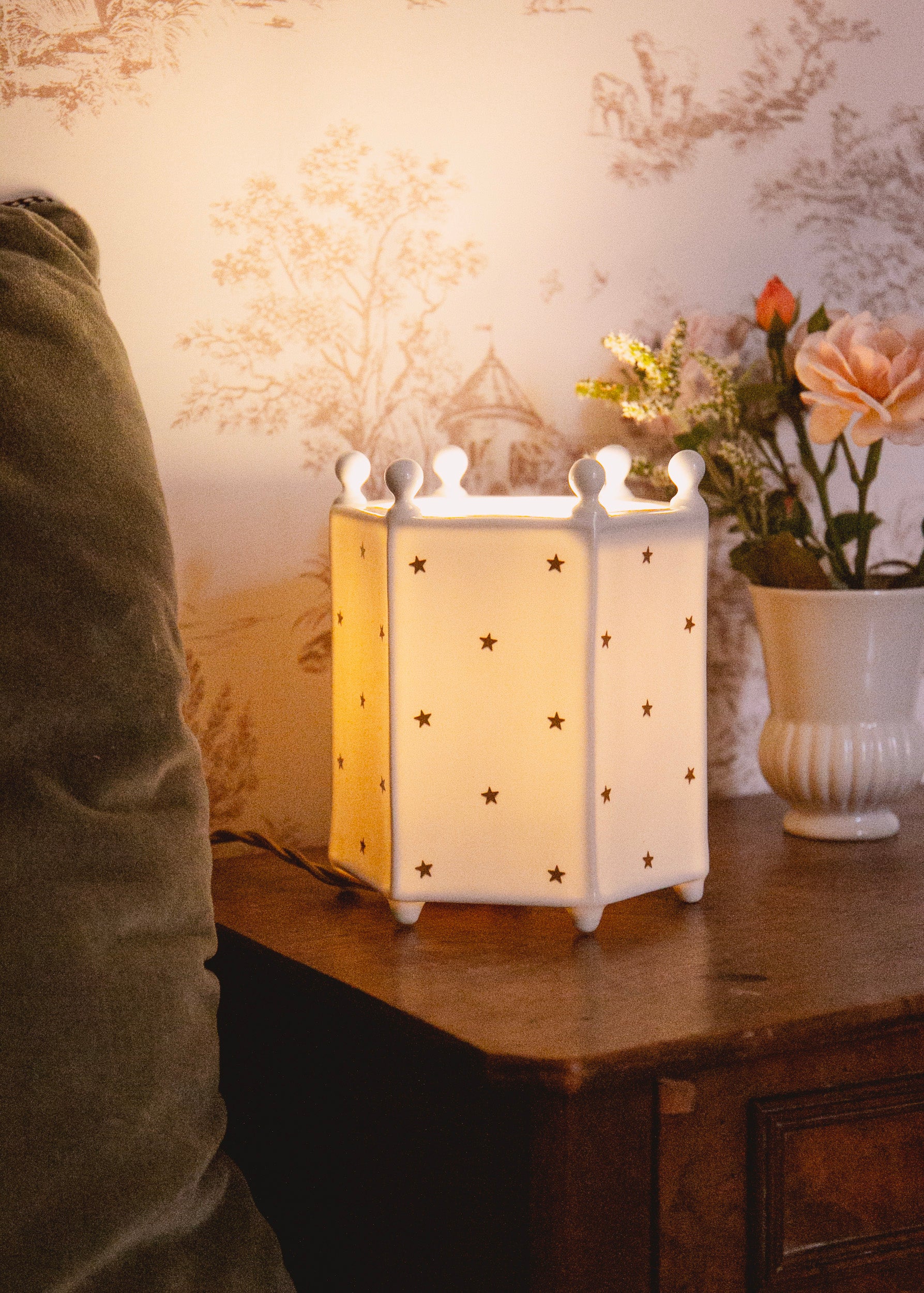 Lampe Fantin en porcelaine blanche