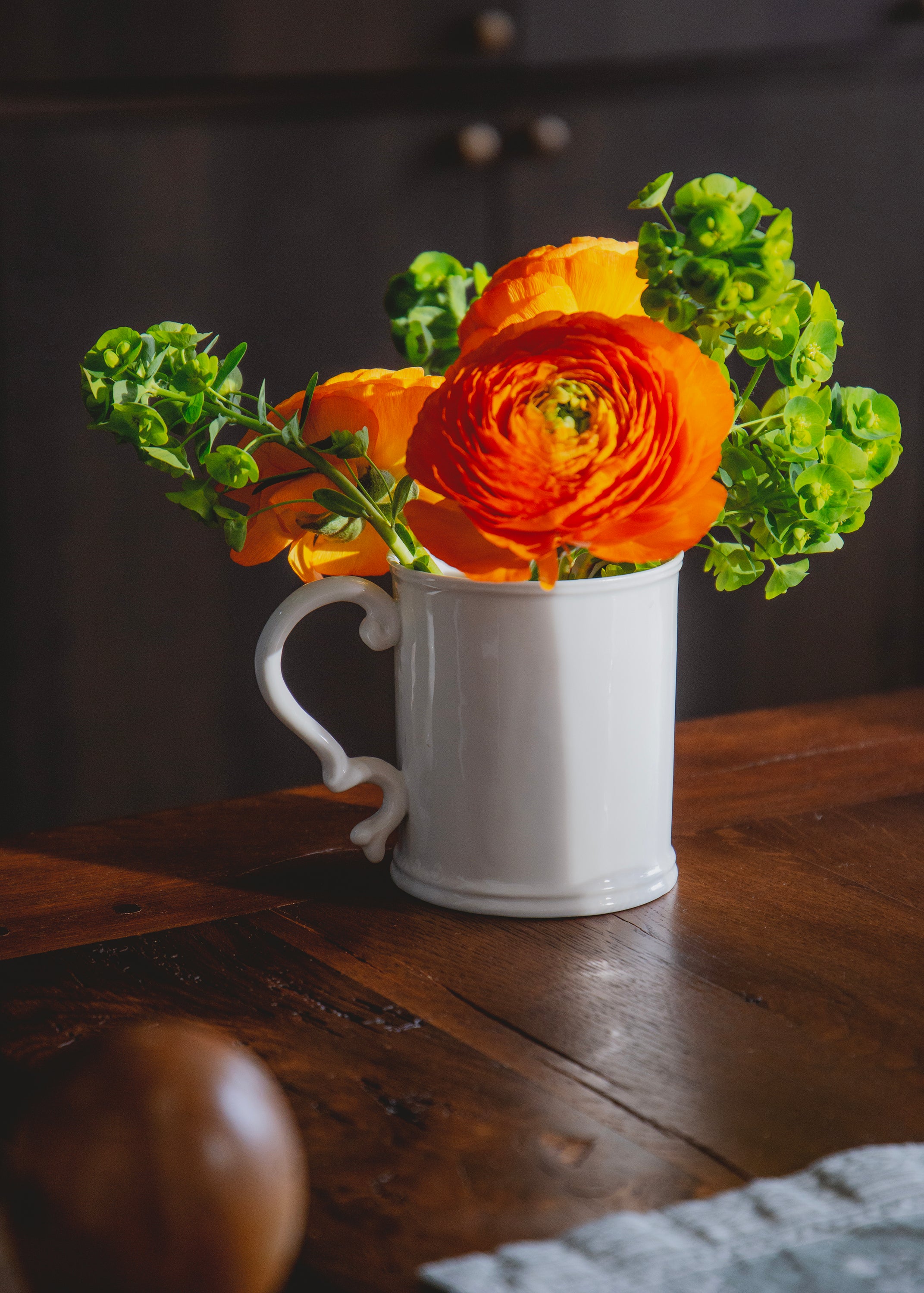 Napoleon mug in white porcelain