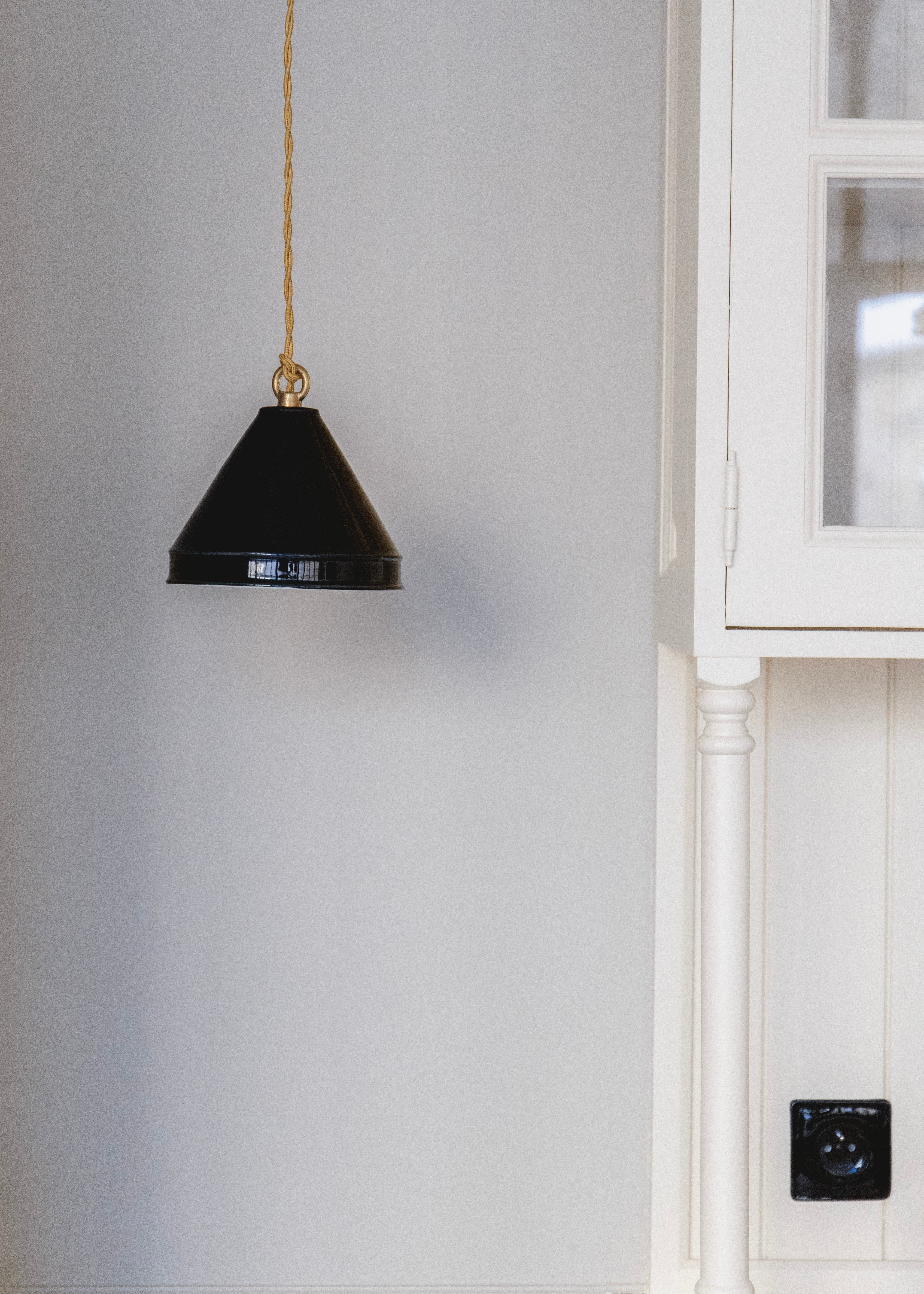 Suspension en porcelaine noire Behor