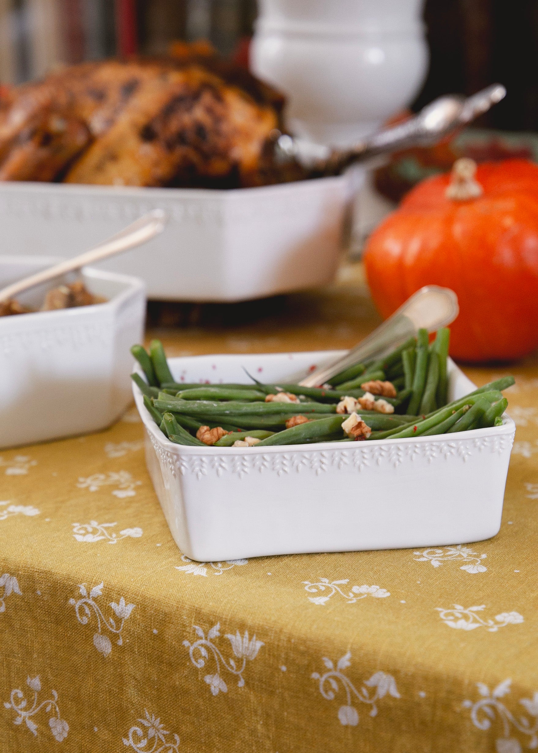 Demeter square oven dish in white porcelain