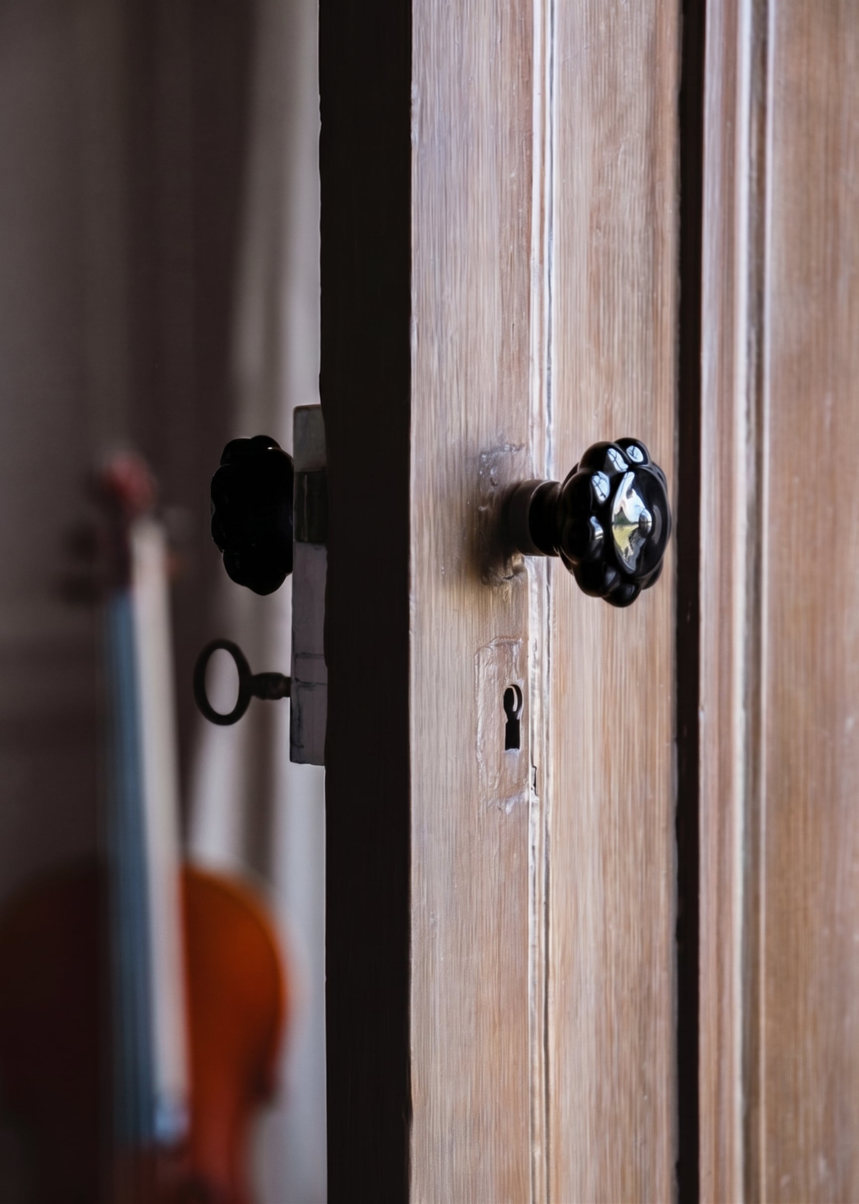 Limoges porcelain door handle