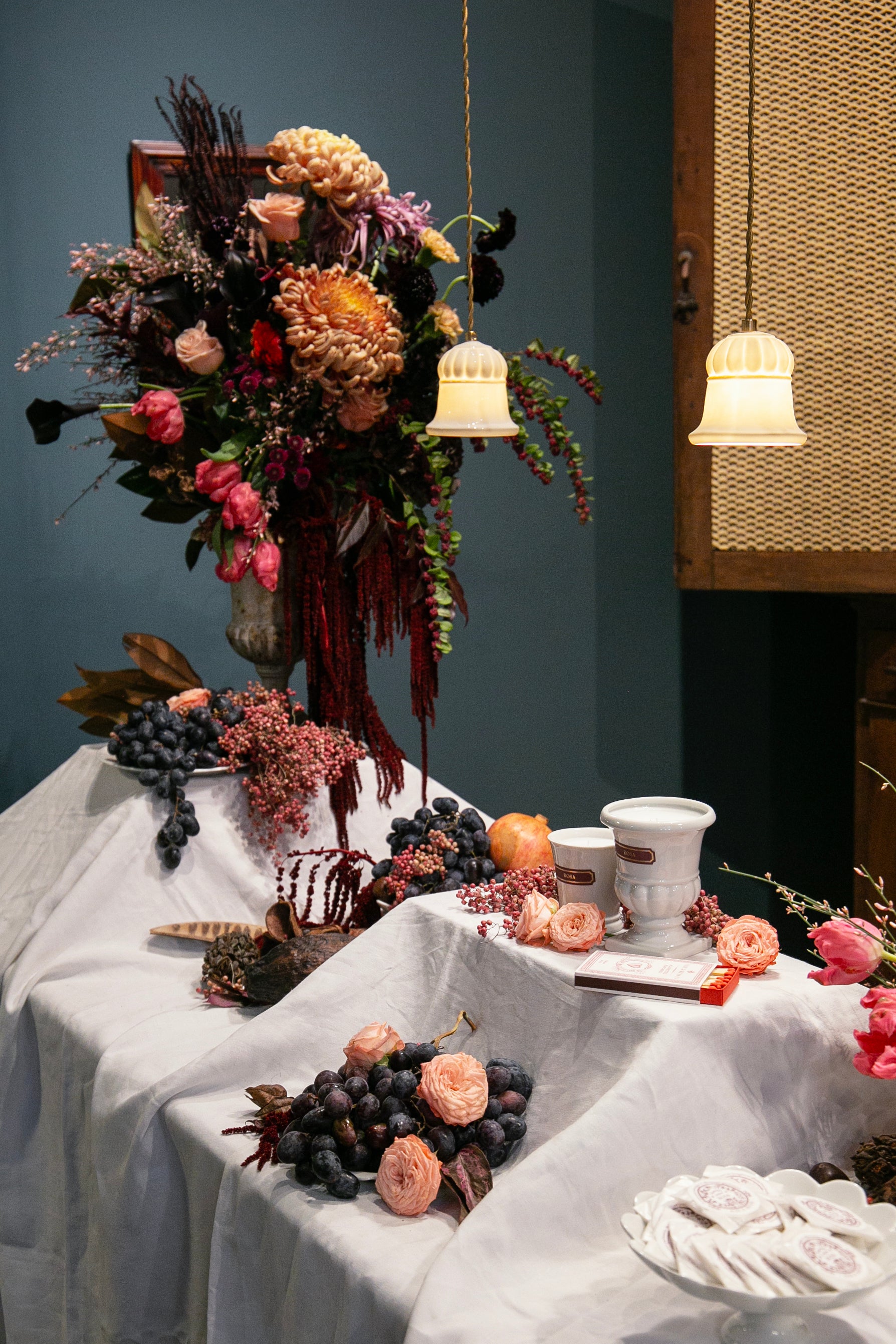 Suspension en porcelaine blanche Médicis