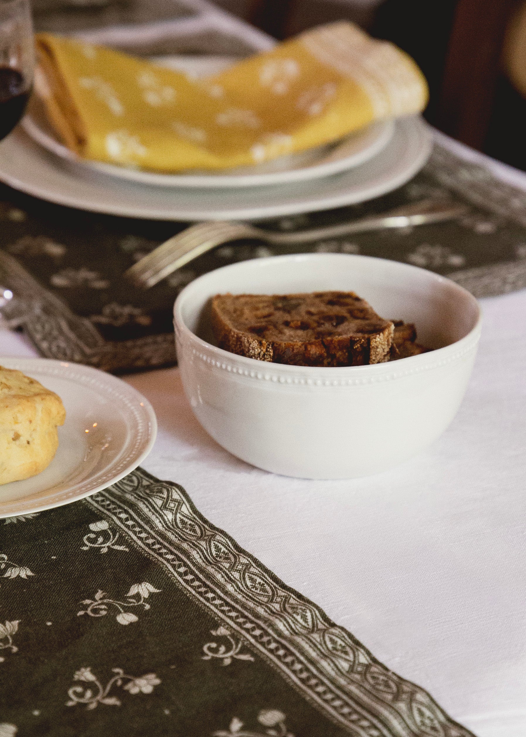 Medium Louis XVI bowl in white porcelain