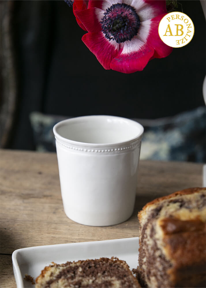 Timbale à latte Louis XVI en porcelaine blanche