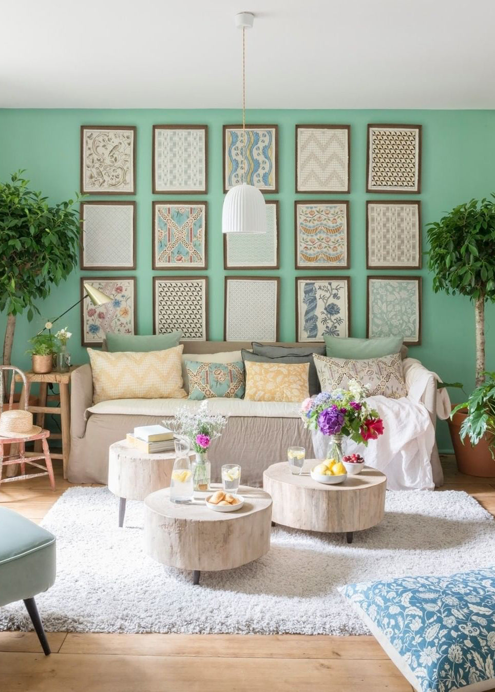 Large Corinthe white porcelain pendant light